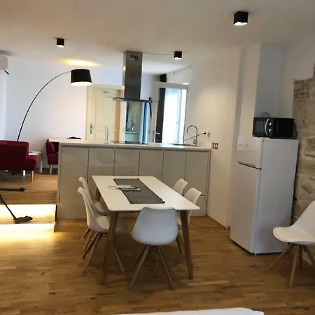 Plazza Luxury Apartament Vižinada