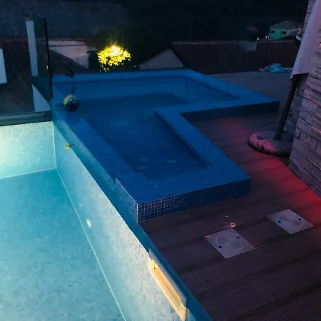 Apartment Plazza Luxury